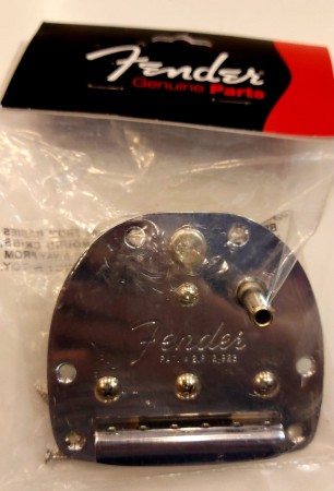 Fender American Vintage Jaguar/Jazzmaster Tremolo Assembly, Nickel - 3