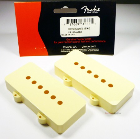 Fender JazzMaster Pickup Cover Aged White - 1