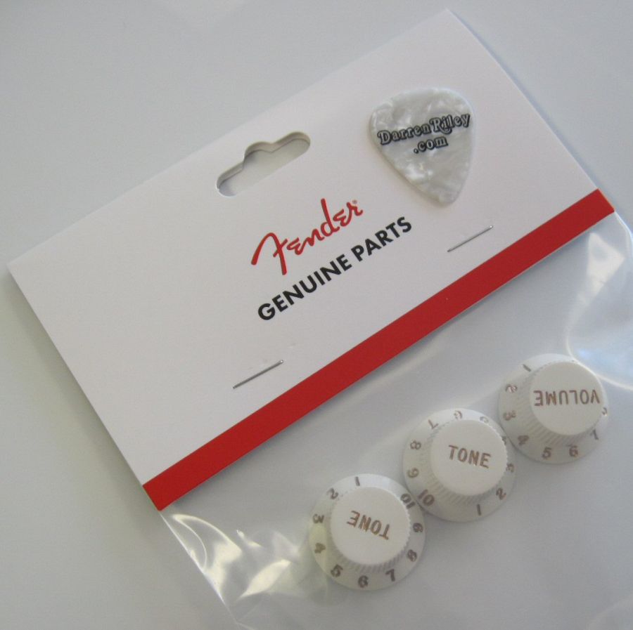 Fender Parchment Stratocaster Volume/Tone Knobs - 2