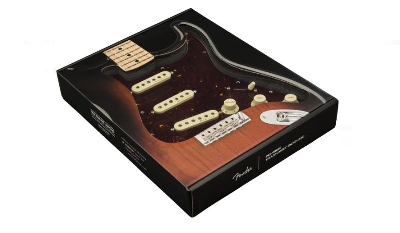 Fender Pre-Wıred Strat® Pıckguard, Vıntage Noıseless Sss Black 11 Hole - 3