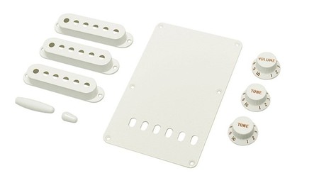 Fender Stratocaster Accessory Kit White Knobs Kits & Pick Up Covers - Fender