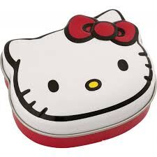 Fender x Hello Kitty Medium Kutu Pena-18 - Fender