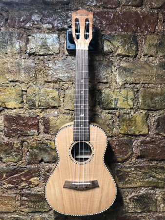 Kmise Tenor Ukulele - 2